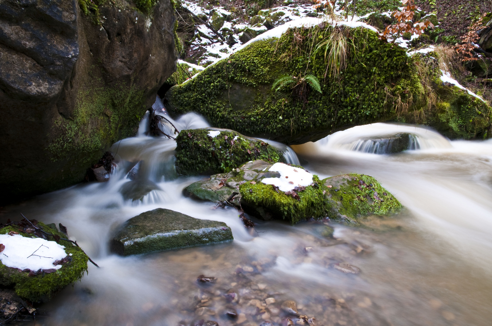 fließendes wasser