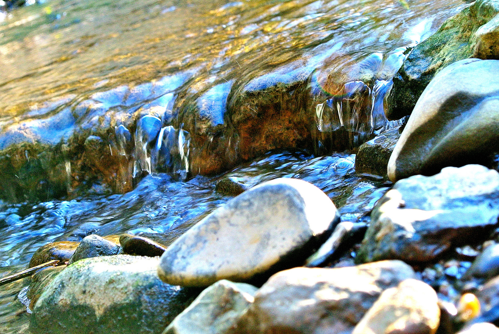 fließendes Wasser