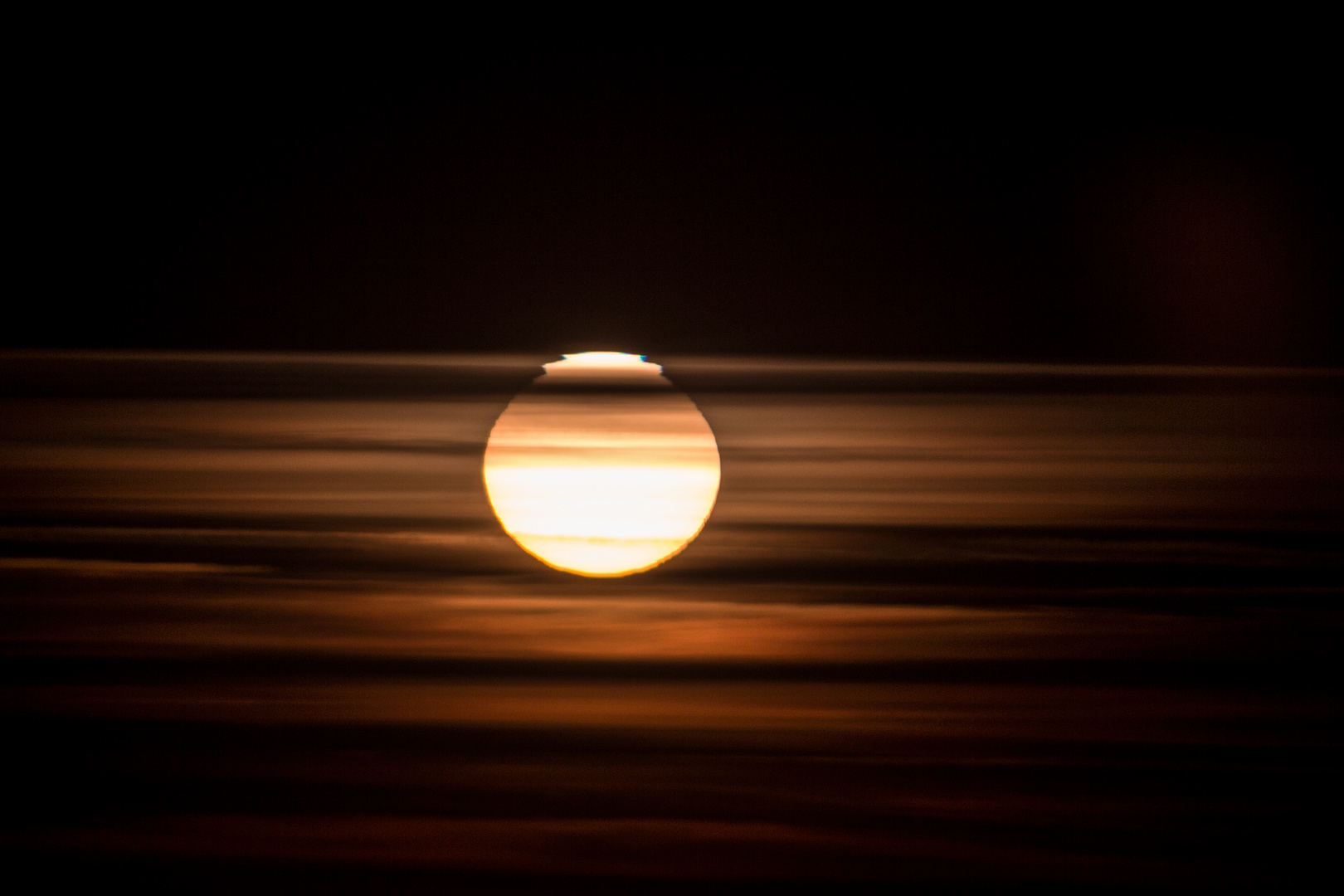 Flight EK 415 Dubai - Düsseldorf  Sunset over the clouds