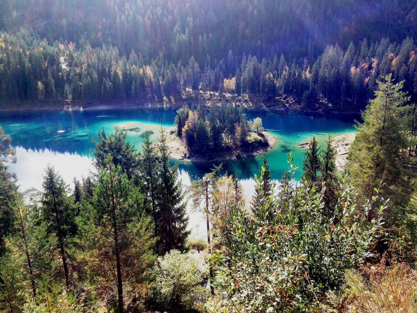 Flims Caumasee im Herbst