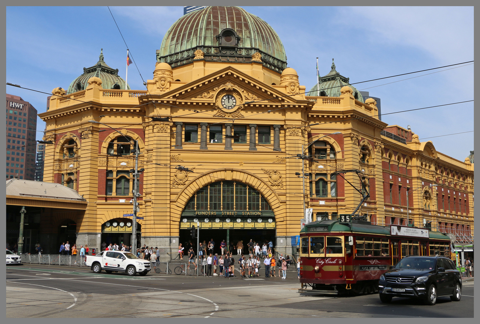 Flinders Street Station melbourne 2