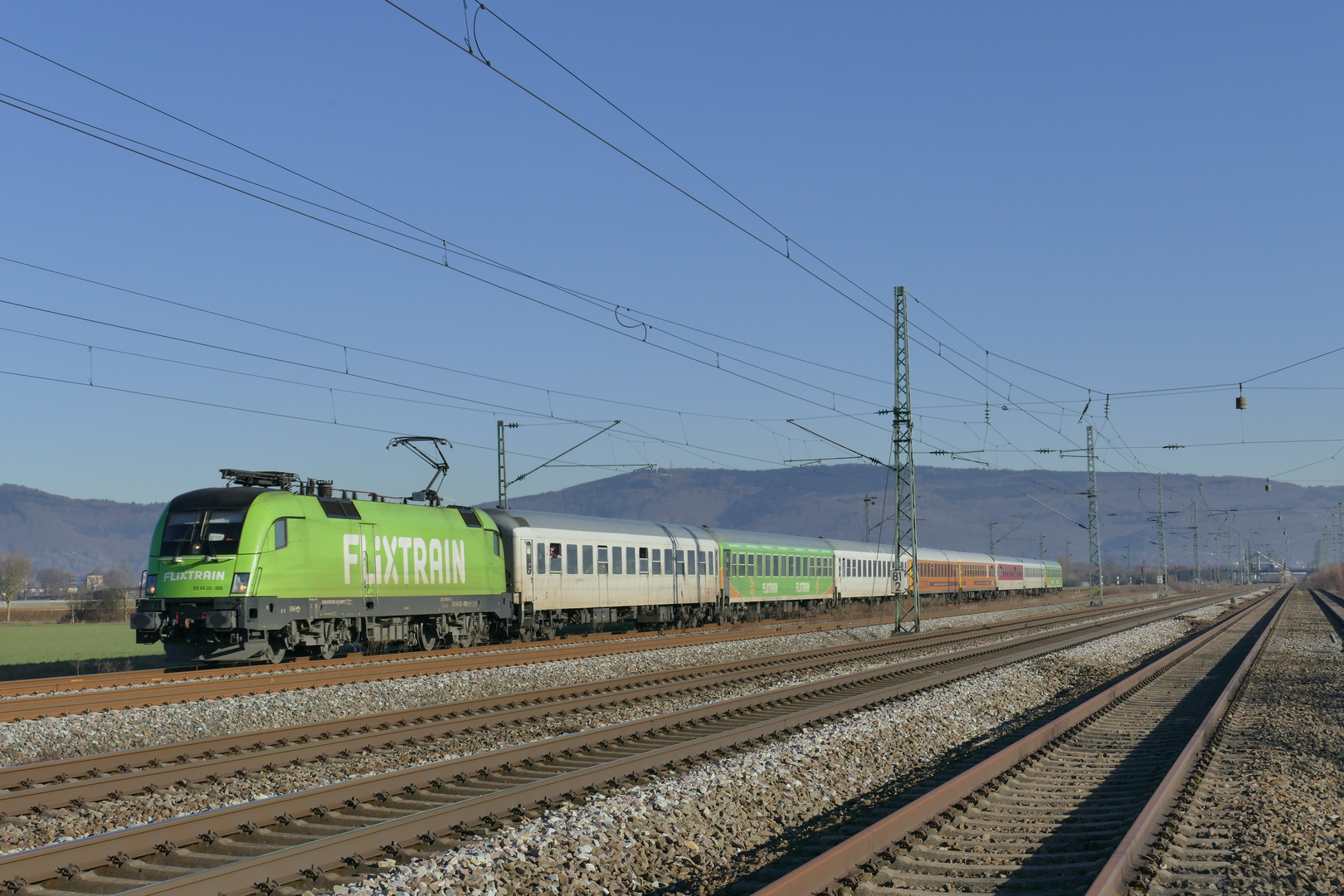 Flixtrain bei Heidelberg