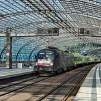 Flixtrain im Berliner Hauptbahnhof