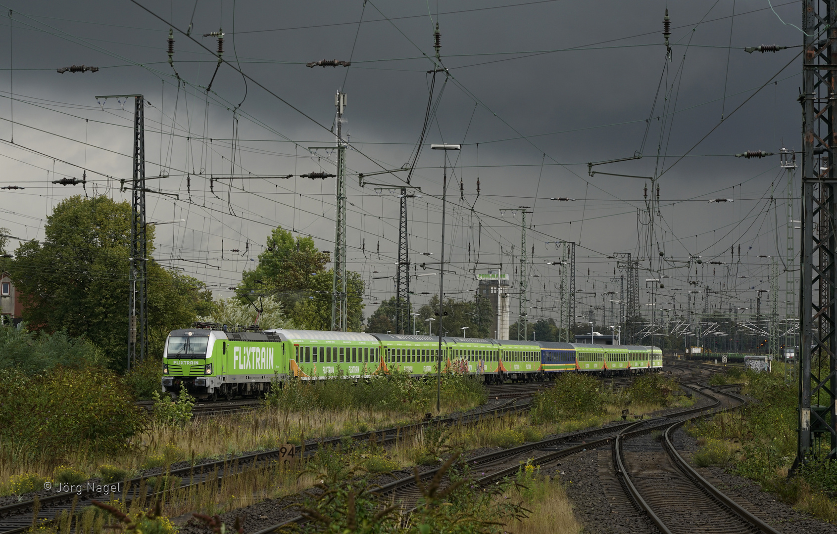 Flixtrain mit 193 827-3