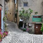 flâner dans les ruelles de Séguret