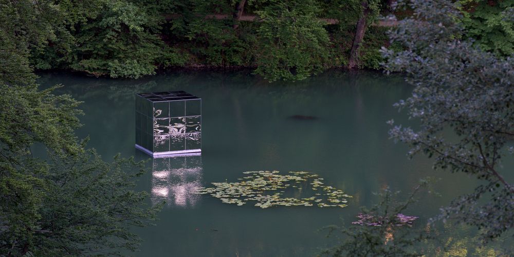 Floating Cube Arlesheim