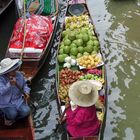 Floating market