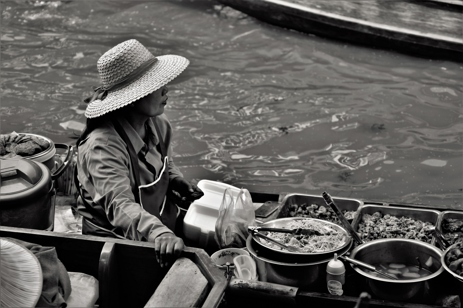 Floating market 4