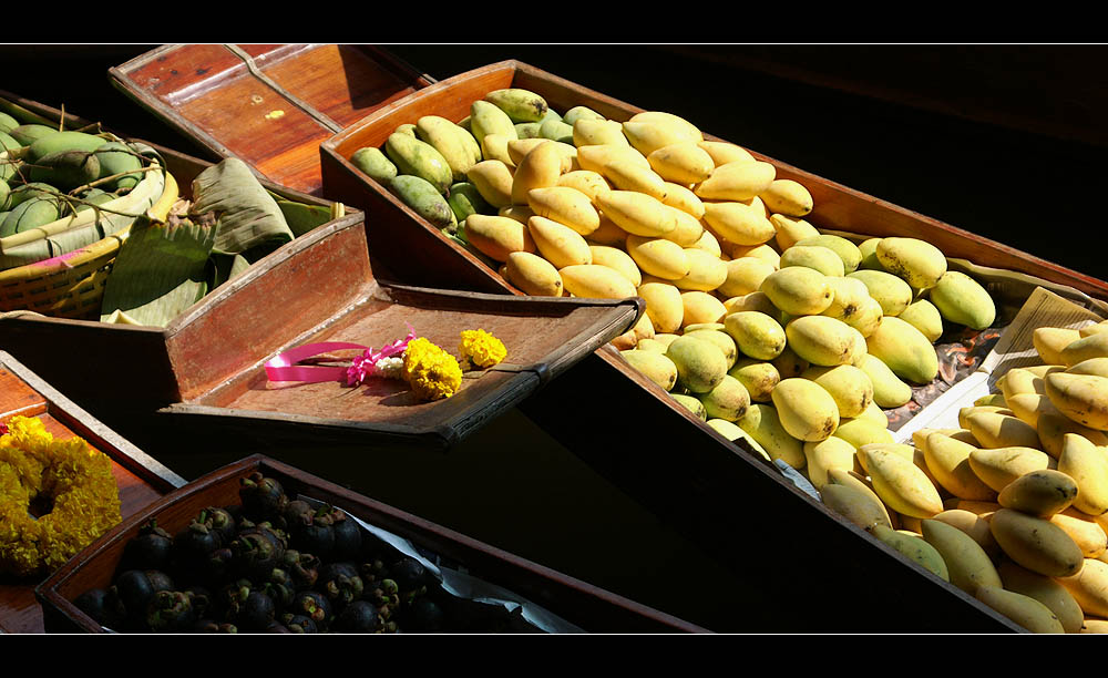 floating market...