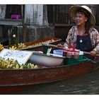 Floating Market in Damnoen Saduak 01 | Thailand