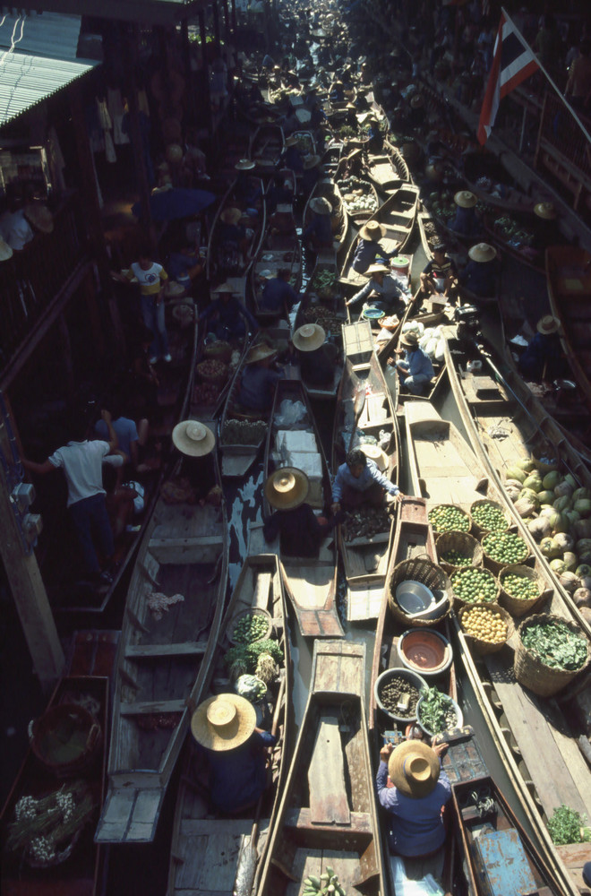 floating market - überholen erlaubt