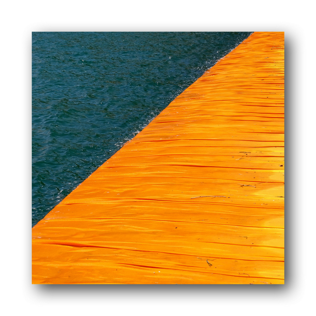 Floating Piers 1