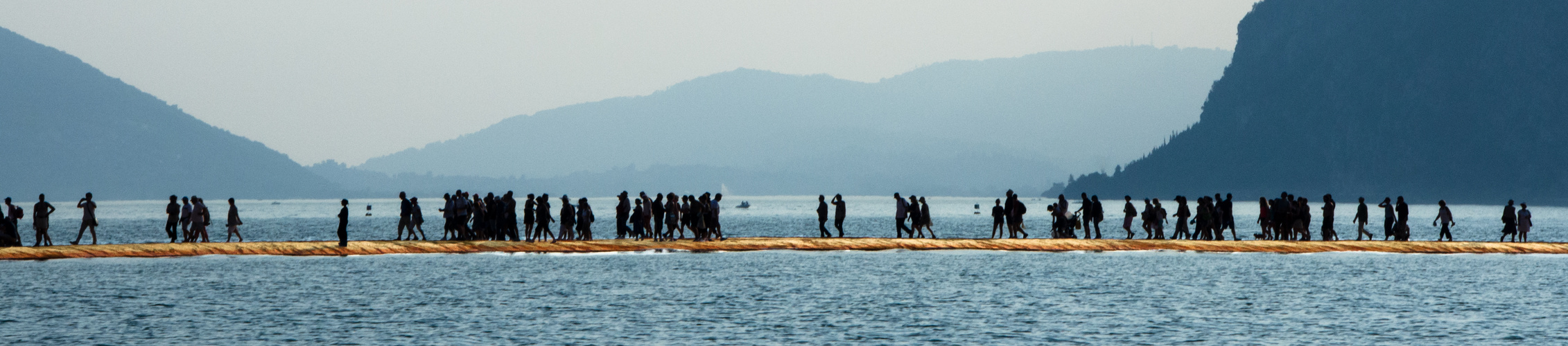 Floating piers 2