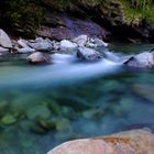 Floating stones