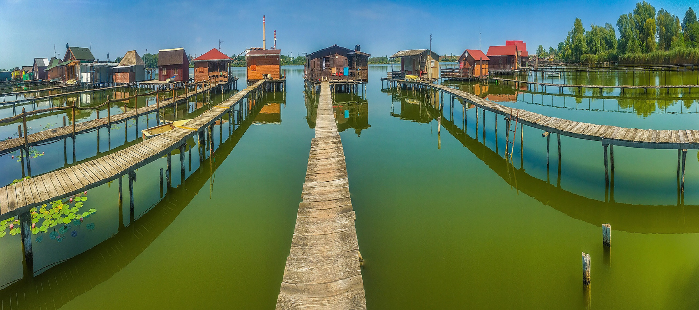 Floating villages Bokod H