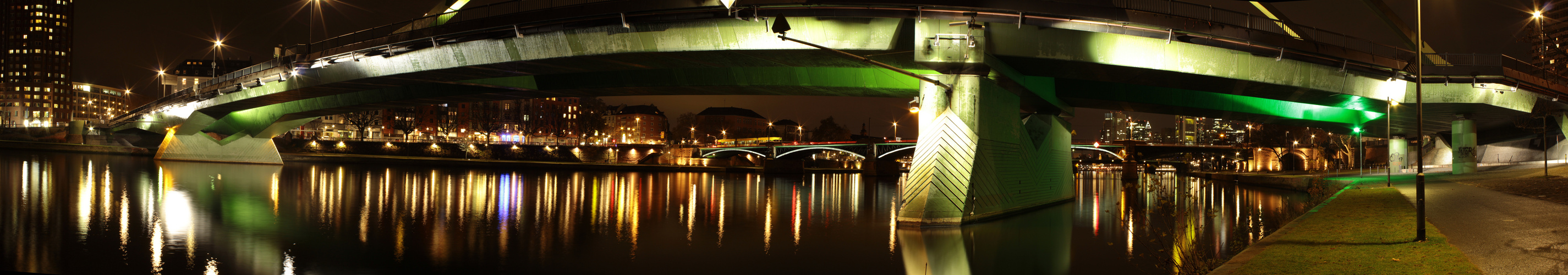 Flösserbrücke im Dezember