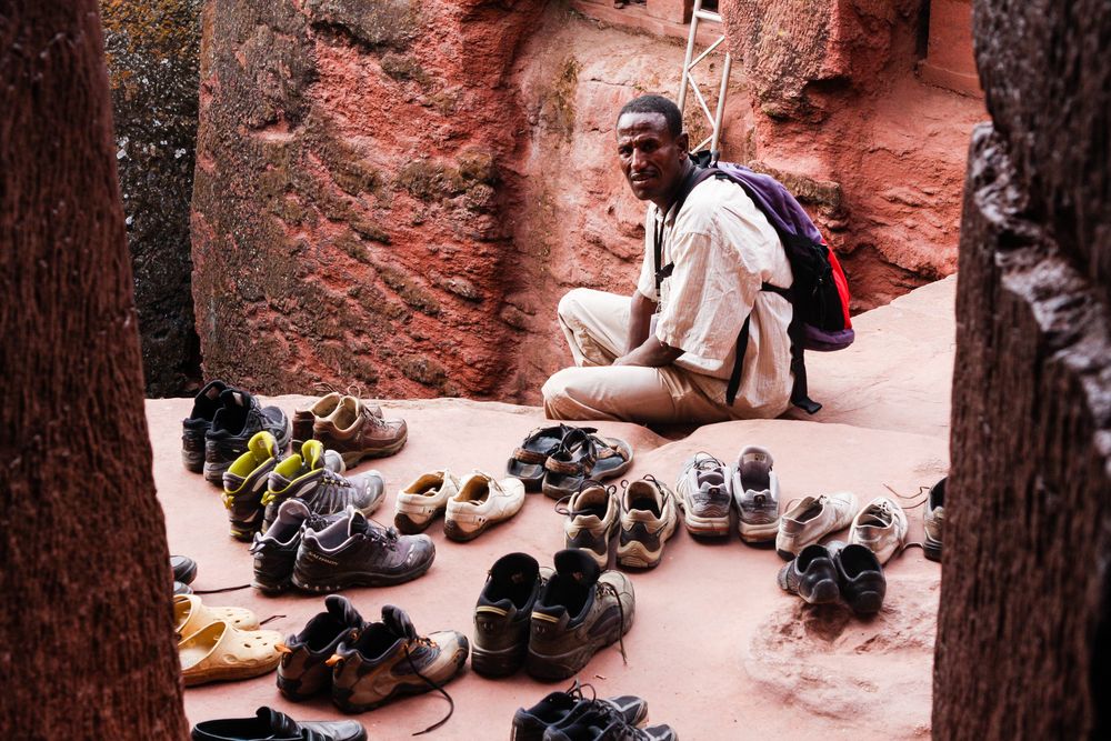 Flohalarm in den Felsenkirchen von Lalibela!...