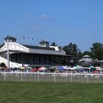 Flohmarkt an der Rennbahn