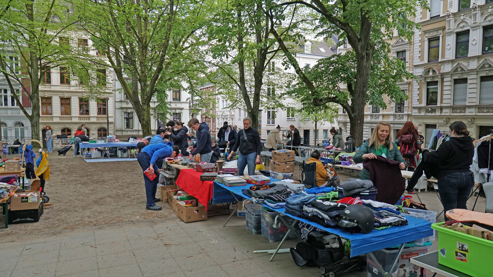 Flohmarkt auf dem Schusterplatz