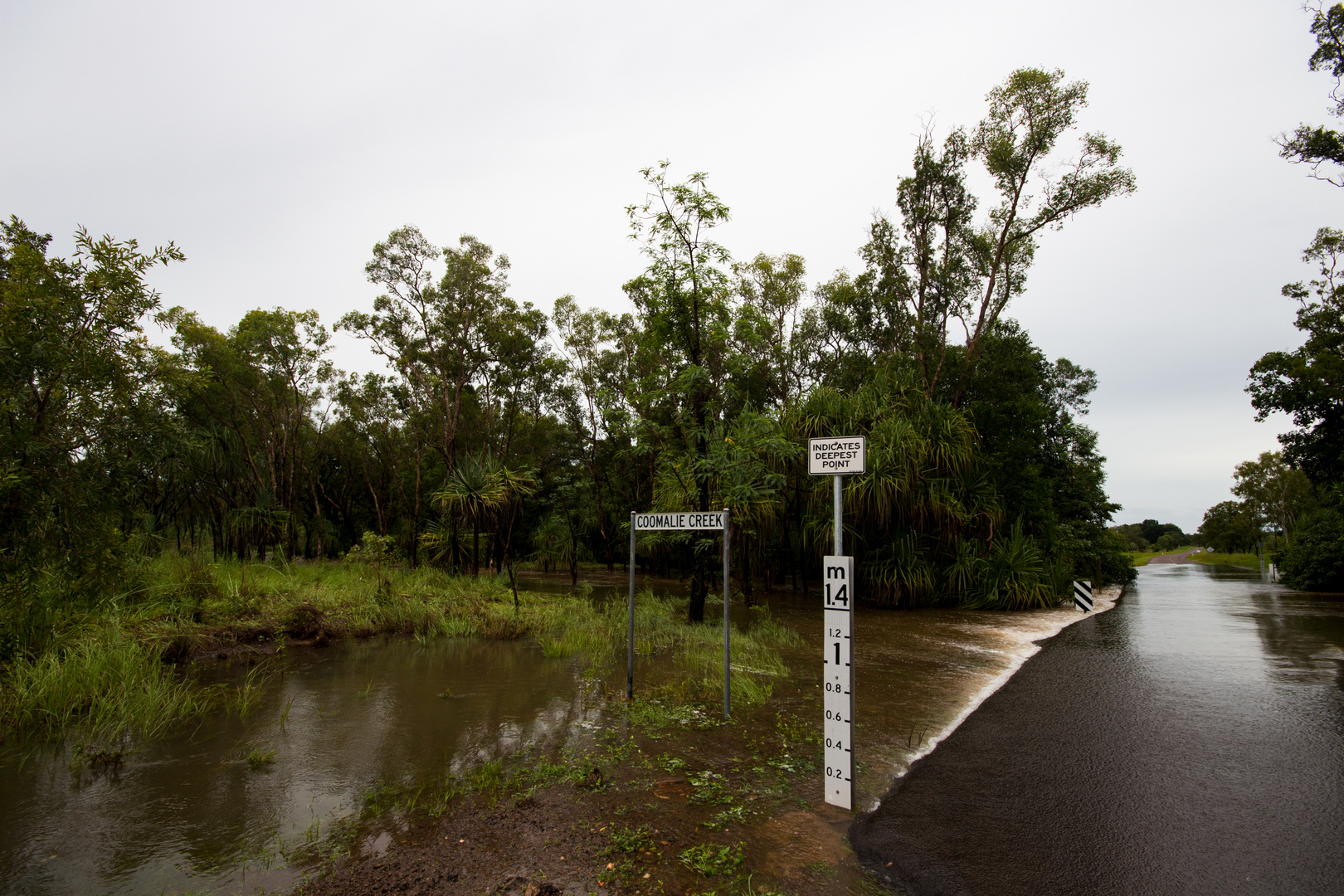 Flood (Batchelor Road / Coomalie Creek)