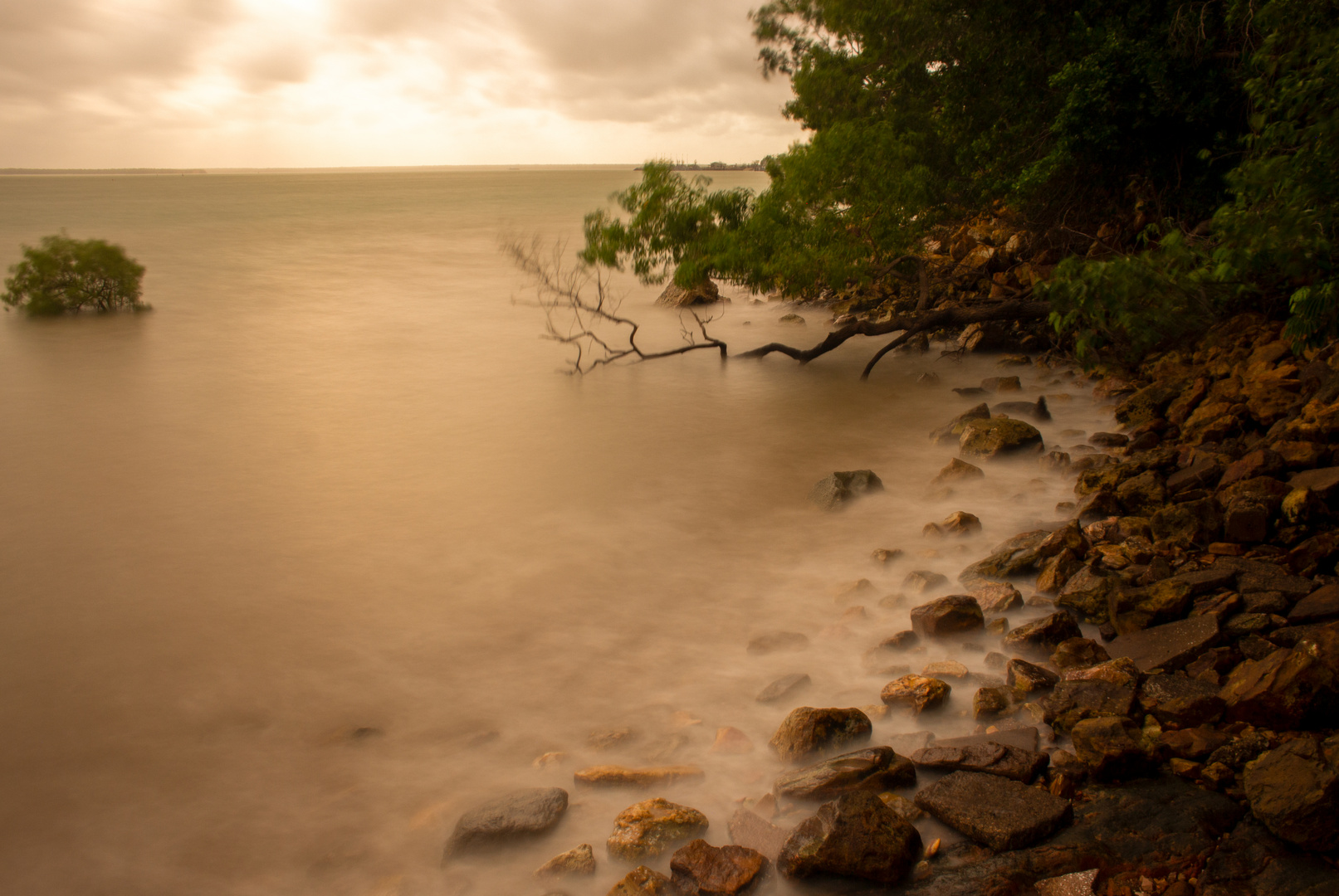 Floodet Lameroo Beach