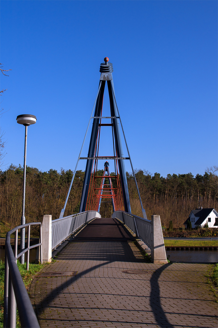 Flora-Brücke