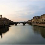 Florence. couchant sur l'Arno