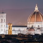 Florentiner Dom Santa Maria del Fiore bei Nacht