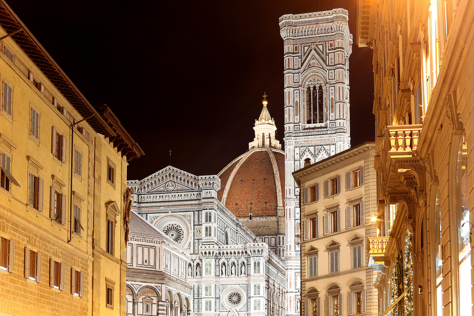 Florenz bei Nacht