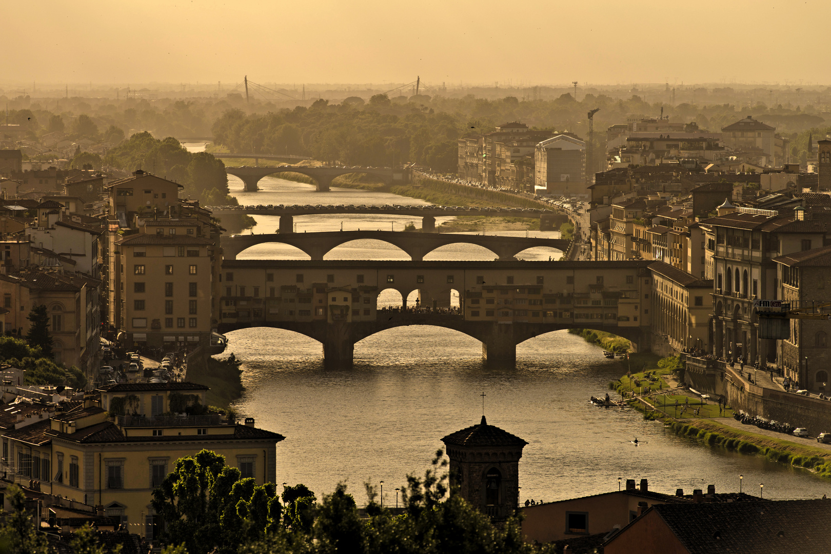 Florenz - Blick auf den Arno und Ponte Vecchio
