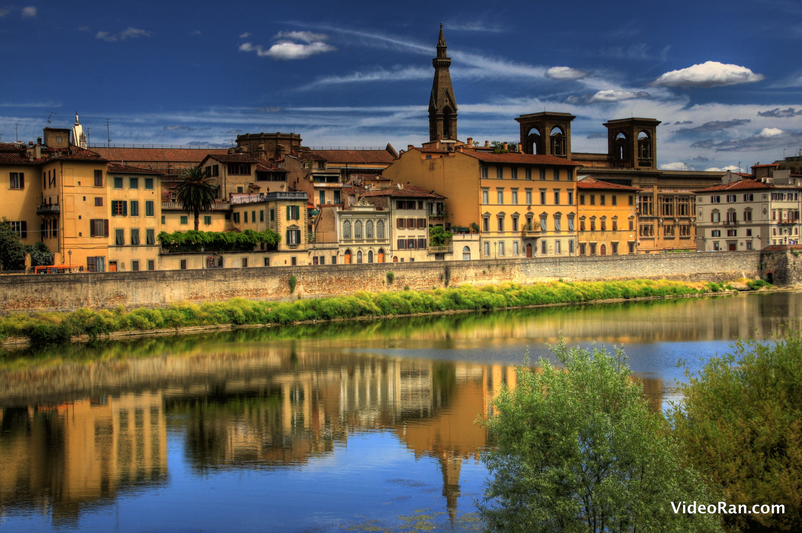 Florenz - Fluss Arno HDR