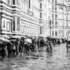 Florenz im Regen, Schlange vor dem Campanile