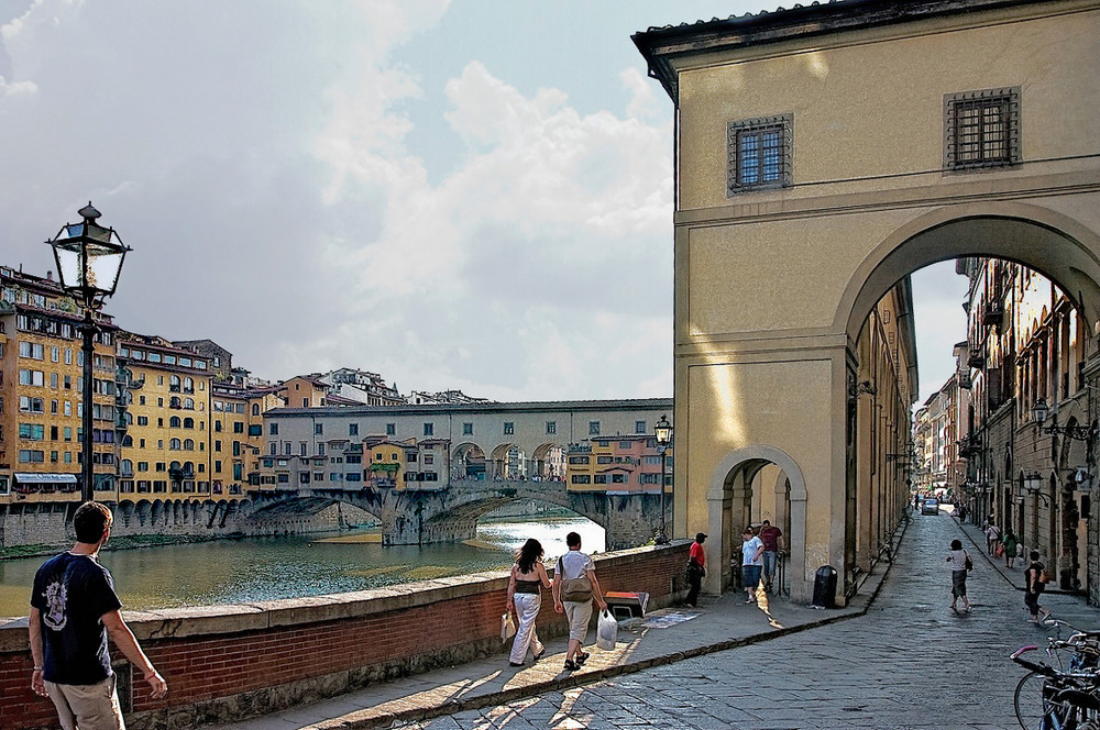 Florenz: Ponte Vecchio am Abend