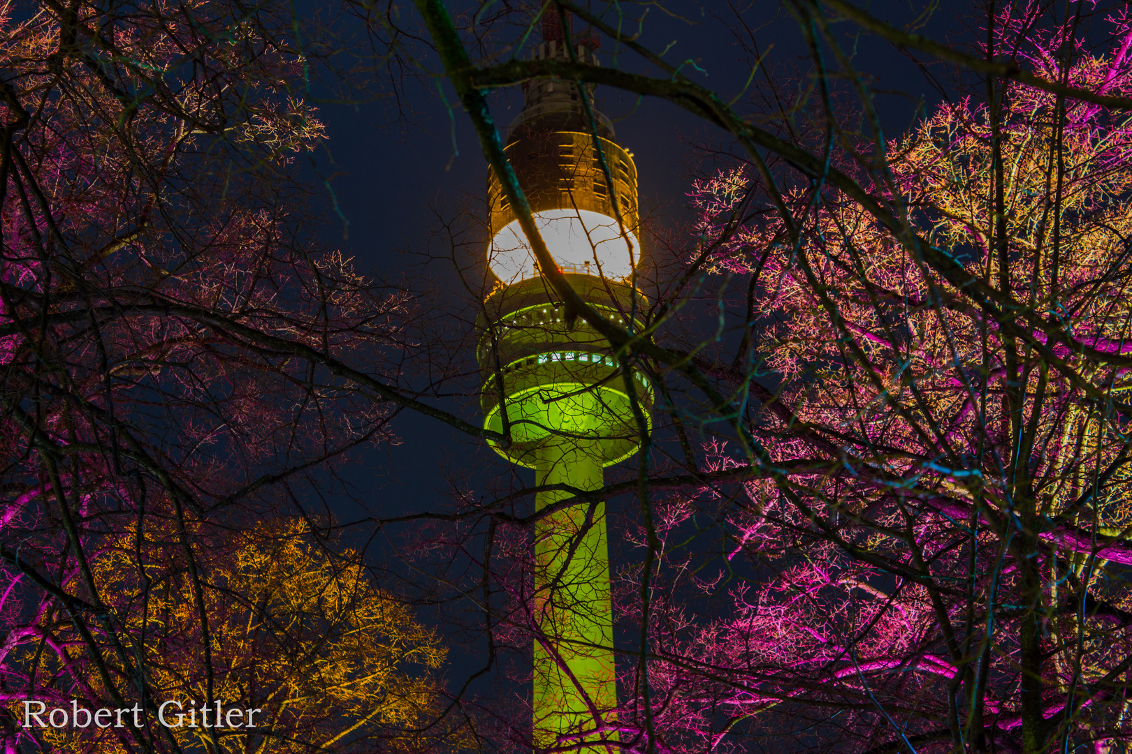 Florianturm beim Winterleuchten