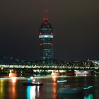 Floridsdorfer Brücke bei Nacht