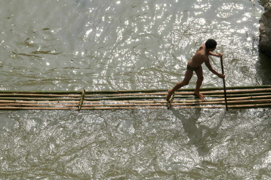 Flossfahrt in Laos