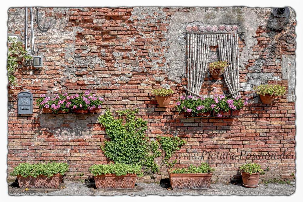 "Flower Bricks"