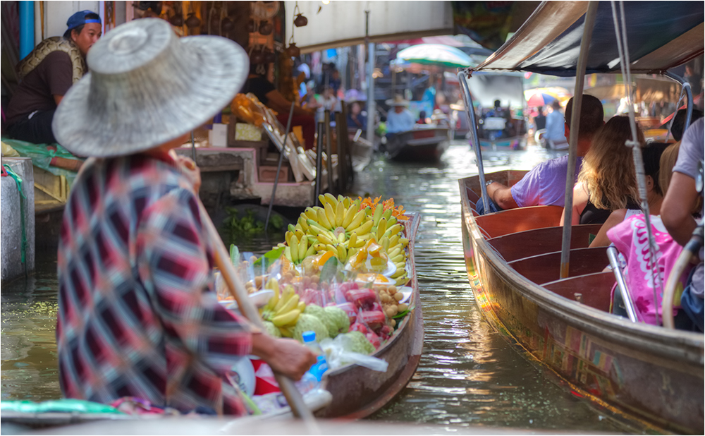 Flower market.