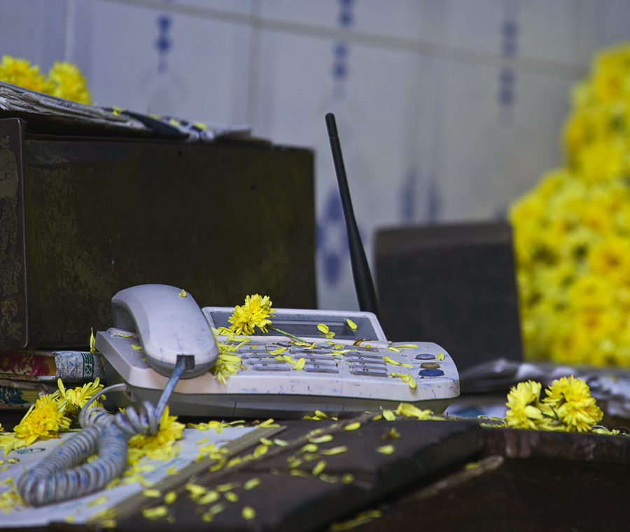 flower phone