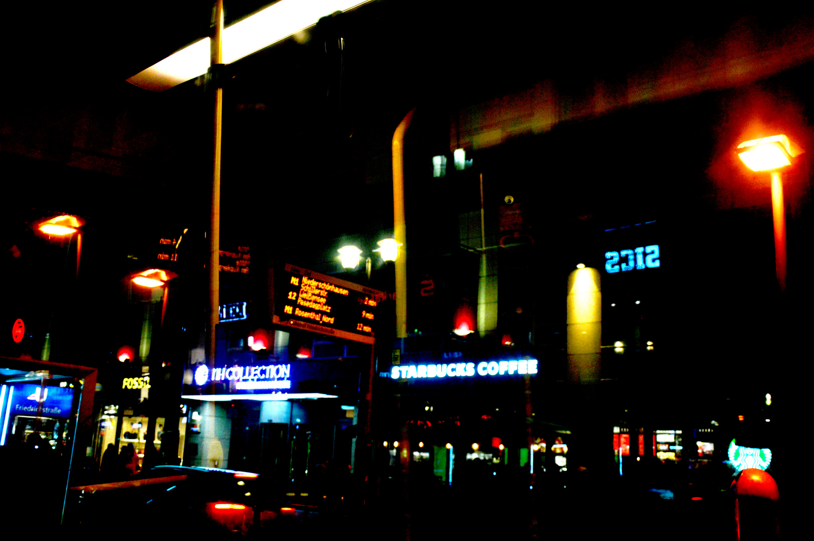 Flowing Colors of a Berlin Night