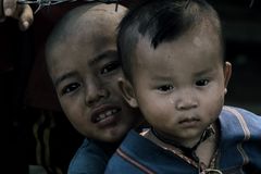 Flüchtlingskinder in Burma