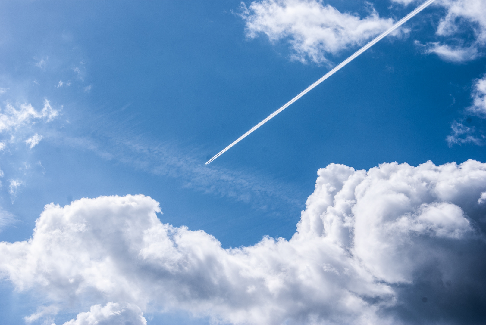 Flug durch die Wolken