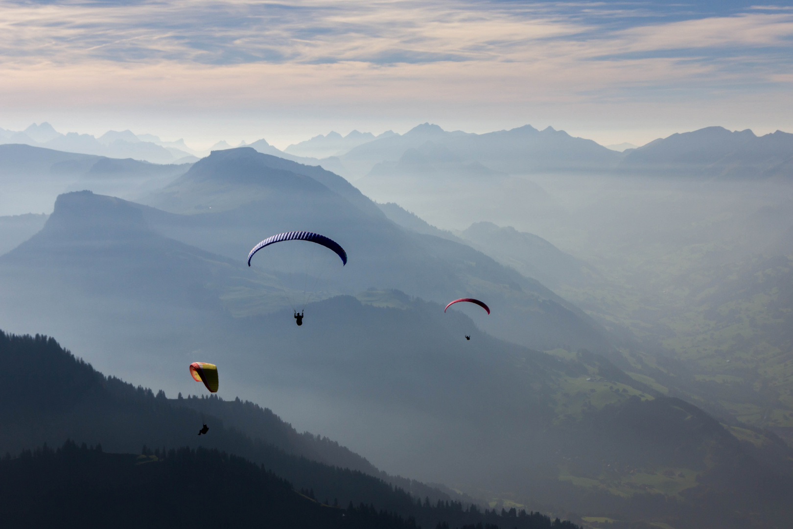 Flug in den Abend