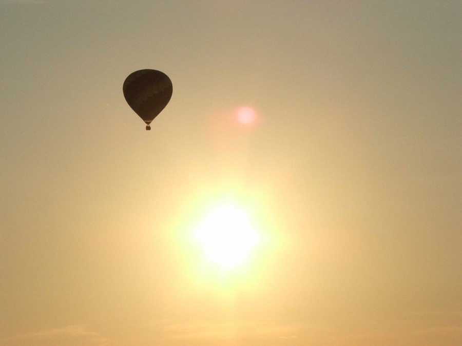 Flug in den Abend