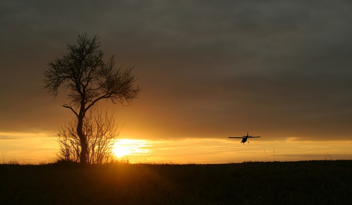 Flug in die Sonne...