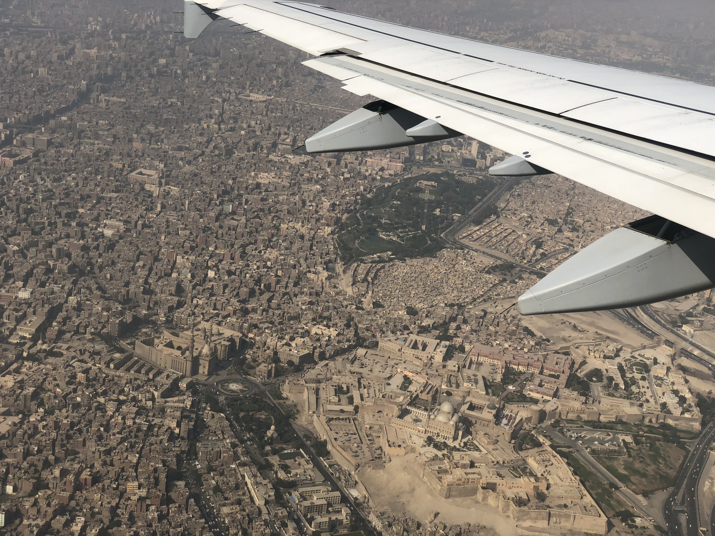 Flug: Kairo - Assuan 