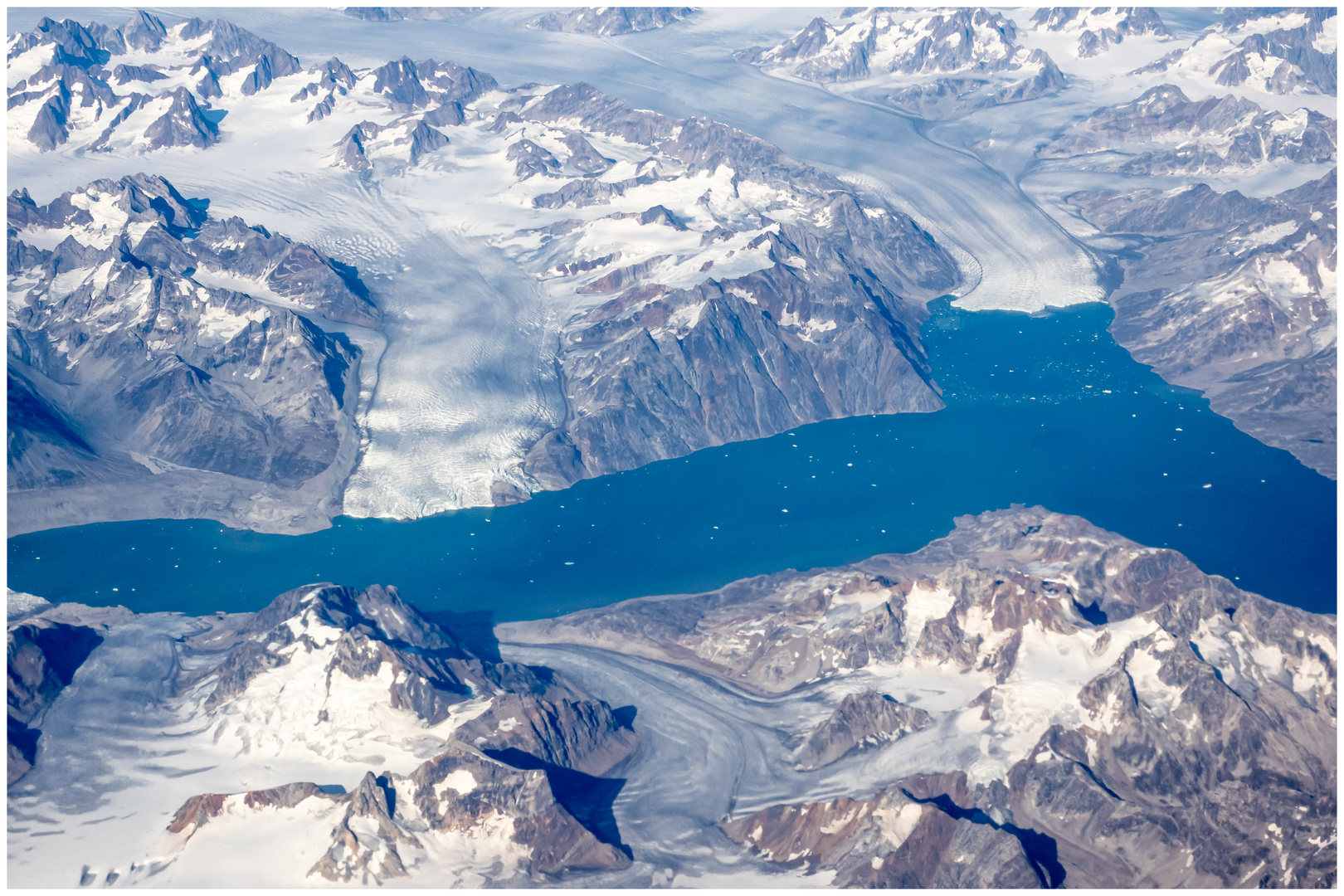 Flug über 3 Gletscher / Island Richtung Grönland (Kangerlussuak)