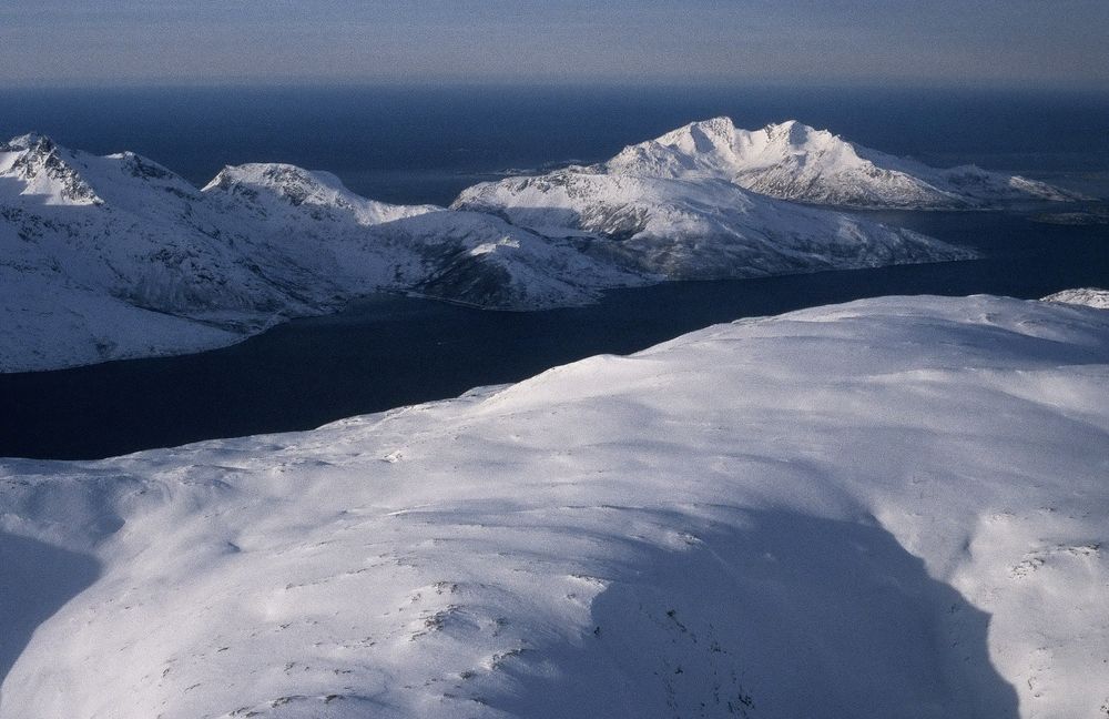 Flug über den Fjorden Norwegens II