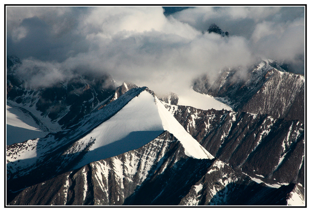 Flug über der Himalaya Zanskargruppe nach Leh