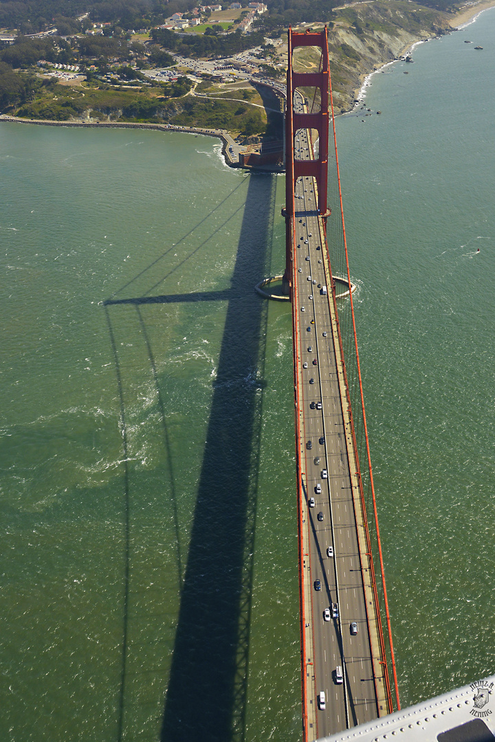  Flug über die Golden Gate Bridge - San Francisco